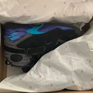 Air Jordan 8 Retro